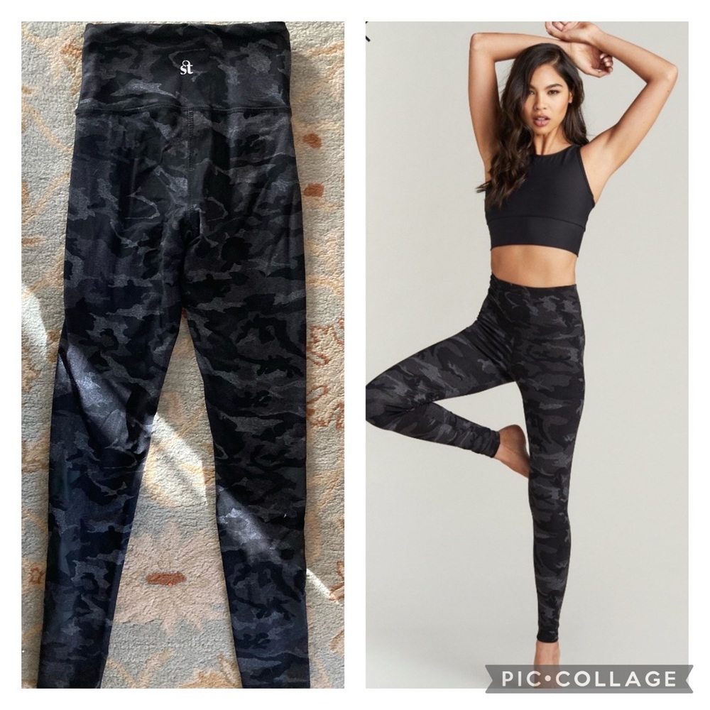 Strut This Dallas Teagan Tonal Camo Stars Legging Black/Gray Grey XS